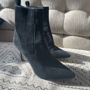 Via Spiga Ankle Spike Heel: 7, Suede Chelsea